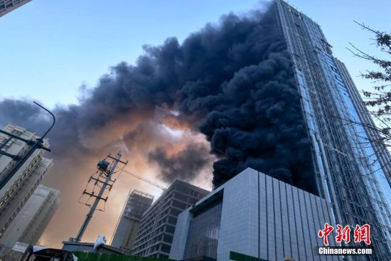 1��6����λ��ɽ�|ʡ�����Кv�¿����̄�(w��)���Ĺ���ͻ�l(f��)���(z��i)���F(xi��n)���⟟�L�L��������������Ԯ֧꠽Ӿ�����ָ�]���������{(di��o)�������T�s���F(xi��n)��̎���� ������l(f��) �X�� �z