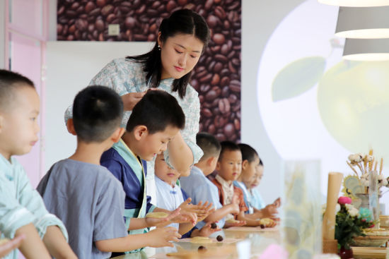 202298գֵ̎(ji)﹝(ji)R֮Hɽ||I(jng)g(sh)_l(f)^(q)Է׃@_չϲӭ cͬС}ӡ z