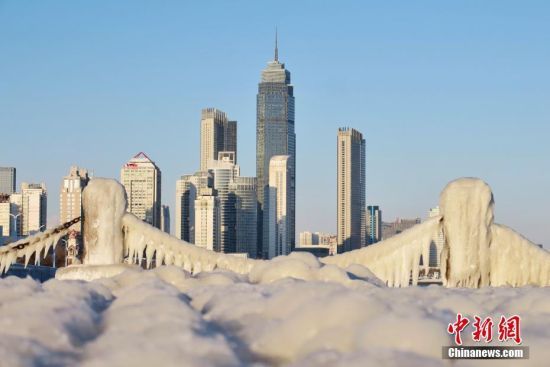 125ɽ|_(ti)ڽ(jng)v˶պ(li)ĴL(fng)˽ؽѩɽ|_(ti)IֵضγF(xin)˴eĺˮͷeѩɞ麮r(sh)(ji)һ(d)صľ^