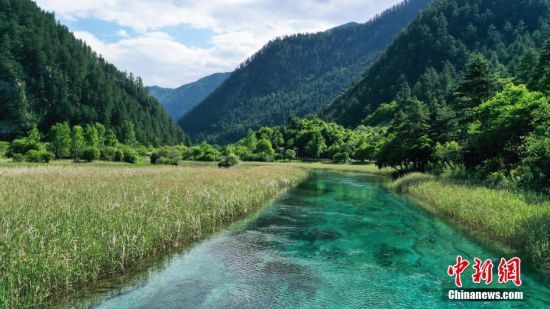 68գĕr(ji)Ȼza(chn)ؾկϾ^(q)L(fng)箋ο^