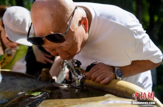 915οڝ(j)ͻȪ@ȻȪˮF(xin)Bm(x)ӿ21ɽ|(j)ͻȪ˱οǰ^p