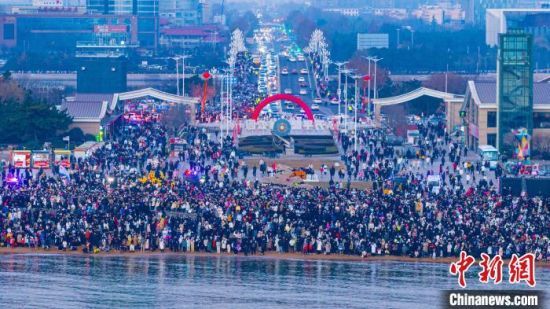 11գɽ|գf(wn)ƽھ^(q)R˱ǰ(li)^ճοԱ z