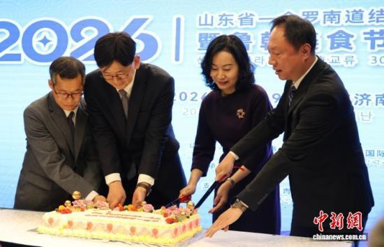 3��19����ɽ�|ʡ��ȫ�_�ϵ��Y(ji��)��30����ϵ�л��(d��ng)�ڝ�(j��)���_Ļ���F(xi��n)��(ch��ng)�e�k��ʳ�Ļ��������(d��ng)���D�����n���e��ͬ�мo(j��)������(d��ng)��Ļ��������ӛ�� ������ �z