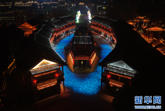 ҹɫ�е��_���f�ų������A�W(w��ng)�l(f��)