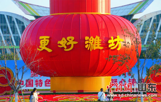 ����� �z