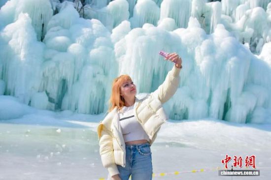 ��������(ji��)���g������ɯ�򿨝�(j��)�Ͼ���ɽ�ٲ�Ⱥ�L(f��ng)���^(q��)�����L�߹��D