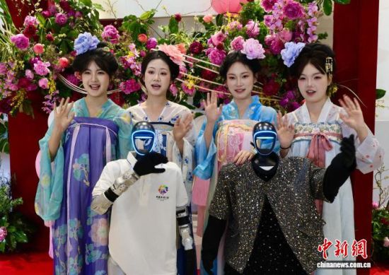 ��Ӯ�(d��ng)�죬�����ʝɲܿh�h���Ĺ����ˆT�c�C(j��)���˹�ͬ�gӭ����(n��i)���e����ʝ��pĵ���������� �z